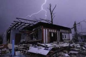 Мощный торнадо в США забрал жизни 22 человек