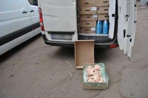 Сотрудники полиции и СБУ на КПВВ в Волновхском районе задержали груз мяса, направлявшийся в Донецк