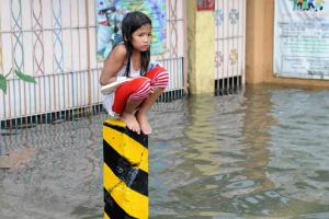 Последствия ужасного наводнения на Филиппинах: погибли более 30 человек