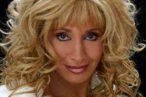 Ирина Аллегрова отмечает сегодня 64-летие