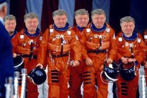 Соцсети юморят над обложкой журнала "The Economist" с Порошенко. Фотожабы