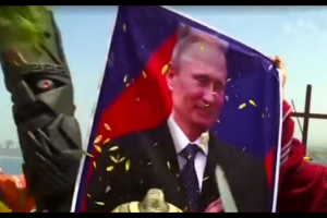 В Перу шаманы окуривали дымом и осыпали семенами портрет Путина