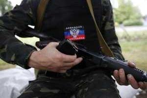 В Енакиево вооруженные боевики из Донецка совершили разбойное нападение на АЗС