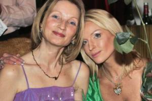 Маме Анастасии Волочковой не понравился ни один из ее возлюбленных