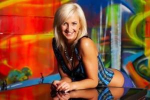 Ольга Бузова подарила поклонниками сексуальное фото в купальнике