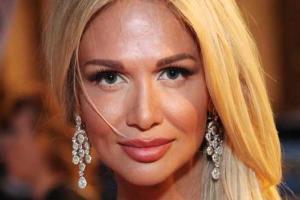 Модель Виктория Лопырева поразила поклонников сногсшибательным снимком