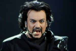 Филипп Киркоров отправился с детьми на отдых в Майами, прихватив с собой "Путина"