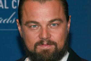 В Сеть попали архивные фото юного Леонардо Ди Каприо 