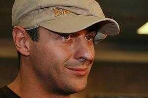 Певец Стас Костюшкин крестил младшего сына