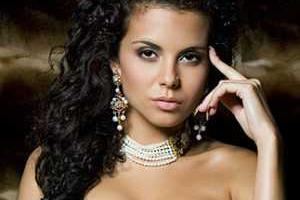 Настя Каменских показала новое фото с пляжа на Мальдивах