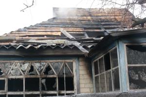 В Старобельске во время тушения пожара в частном доме был обнаружен труп мужчины