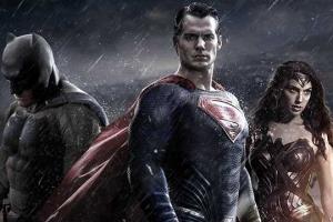 Киноманов порадовал последний трейлер фильма "Бэтмен против Супермена"