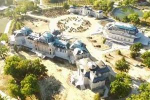 Активисты "Автомайдана" с высоты птичьего полета показали дворец Юры Енакиевского под Киевом