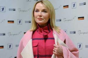 Телеведущая Лариса Вербицкая советует женщинам не посещать сомнительных косметологов