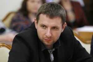 Нардеп Парасюк провел "экскурсию" по своей квартире в Киеве