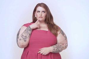 Модель plus-size Тесс Холлидей подарила фанатам новый пикантный снимок