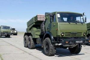 Боевики "ДНР" случайно "засветили" российские "Грады" на Донбассе, показав видео военных учений