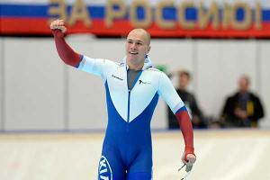 В Сеуле во время награждения российского конькобежца заиграл гимн США