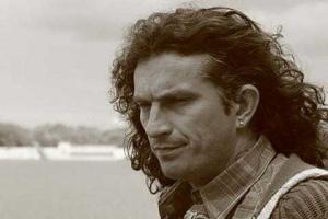 В Одессе вандалы облили краской стену памяти Кузьмы Скрябина 