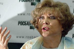 Эдита Пьеха рассказала, почему много лет не общается с братом