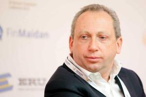 Рабинович: Порошенко и правительство Украины обязаны положить конец войне и защитить украинских граждан