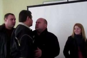 В Северодонецке активисты "ПС" и РПЛ со скандалом сорвали конференцию Луганской областной КПУ
