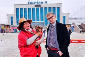 Комедийный дуэт из Перми создал клип "Лабутоннель": версия нашумевшего хита "Экспонат"