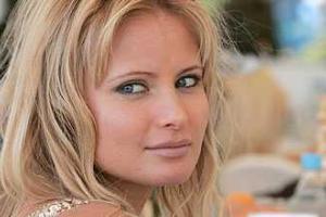 Телеведущая Дана Борисова набрала лишний вес, отдыхая на Мальдивах