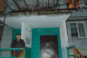 В мариупольской квартире чуть не сгорел ребенок, оставленный горе-мамашей ночью один