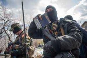 Боевики "ДНР" на блокпостах начали собирать данные на мужчин "призывного возраста" - очевидцы
