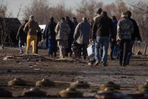 Боевики блокируют обмен пленными и угрожают смертной казнью для ослабления санкций со стороны ЕС