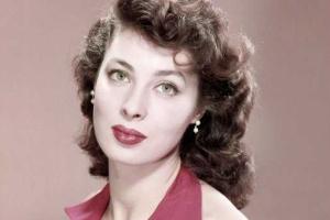 Ушла из жизни голливудская звезда 1950-х годов Рита Гэм