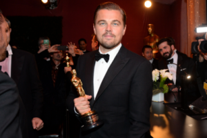 Леонардо Ди Каприо забыл свой долгожданный "Оскар" в одном из ресторанов Лос-Анджелеса