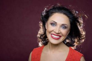 Российская артистка Надежда Бабкина отметила 66-летие