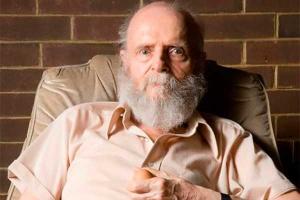 В США ушел из жизни 91-летний сын поэта Сергея Есенина