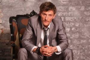 Шоумен Павел Воля отмечает 37-летие