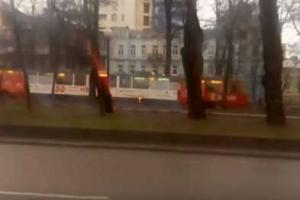 В Днепропетровске на ходу загорелся трамвай