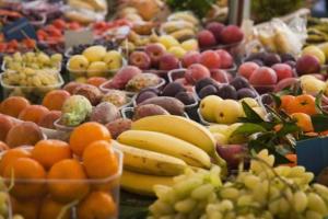 В Россию не впустили более 300 тонн овощей и фруктов из Беларуси: 80 тонн было уничтожено на полигоне