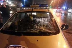 Во Львове пешеход-нарушитель попал под колеса автомобиля ГСО