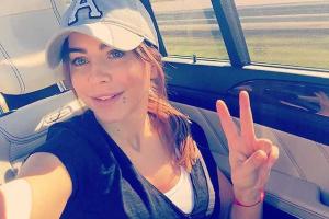 Певица Ани Лорак показала фото подросшей дочери