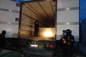 На Одесчине на территории частного домовладения обнаружен спирт, стоимостью более 1 млн гривен