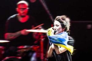 Земфира не сволочь и не "ватница". Она просто человек, которому страшно - журналист