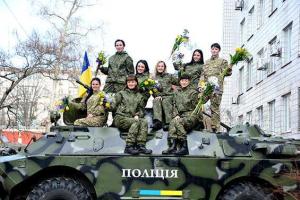 В зоне проведения АТО в рядах полиции работает 1691 женщина