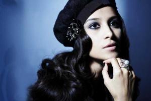 Актриса Равшана Куркова снялась обнаженной для мужского журнала "GQ"