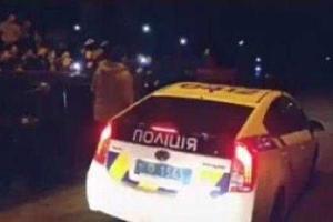 В Одессе патрульный автомобиль "засветился" в уличных гонках по ночному городу