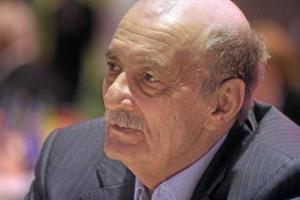 Жизнь легендарного режиссера Георгия Данелии поддерживает кислородный аппарат