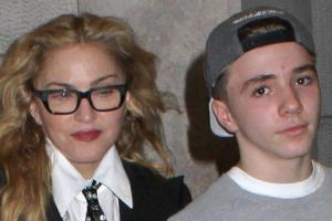 Cын певицы Мадонны жестко оскорбил родную мать при помощи Instagram