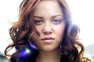 Актриса Эрика Кристенсен ждет ребенка