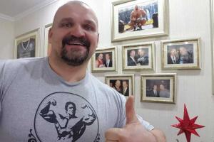 Самый сильный мужчина Украины Василий Вирастюк в третий раз стал отцом