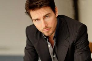 Том Круз продал всю недвижимость в США и планирует жить в церкви саентологии в Британии 